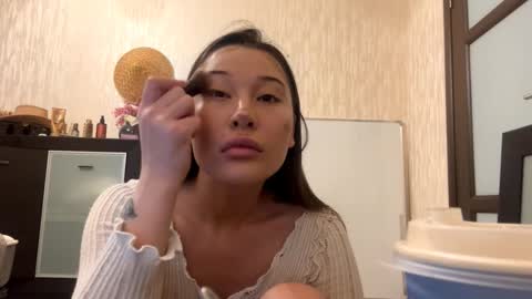 Lynn online show from 10.25.25