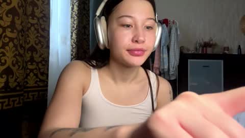 Lynn online show from 11.19.25