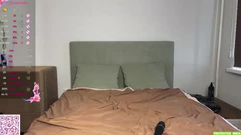 Mona online show from 09.27.25