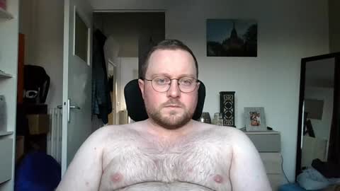 jeuneloup92 online show from 01.17.25