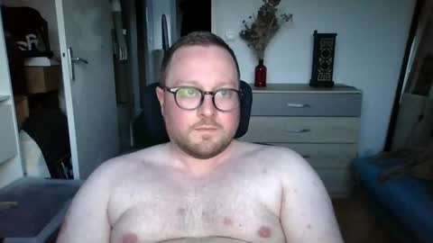 jeuneloup92 online show from 04.17.26