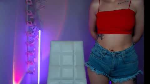 Snapshot of jewelrosse chatting on 10.19.25 Jewel online show from 10.19.25