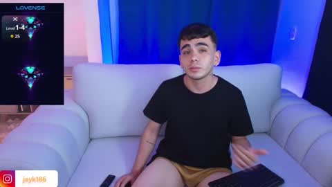 jey keler online show from 10.23.25