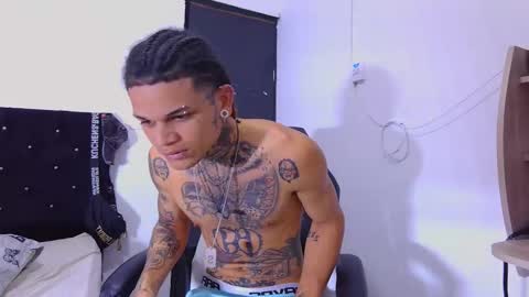 Snapshot of jeykob_23 chatting on 11.04.25 JEYKOB online show from 11.04.25