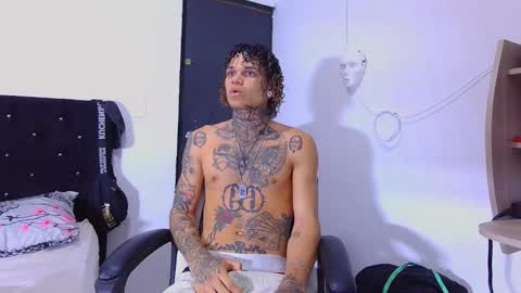 Snapshot of jeykob_23 chatting on 11.08.25 JEYKOB online show from 11.08.25