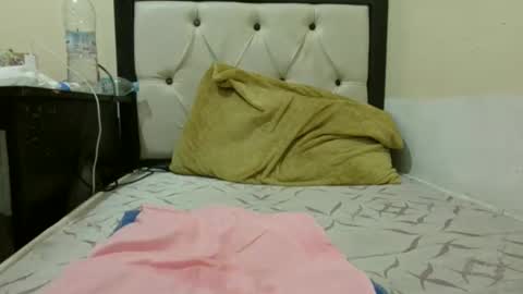 Snapshot of jgjk720771 chatting on 02.27.26 HotArabGuy24 online show from 02.27.26