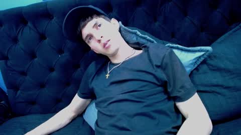 Jheampiero online show from 10.27.25