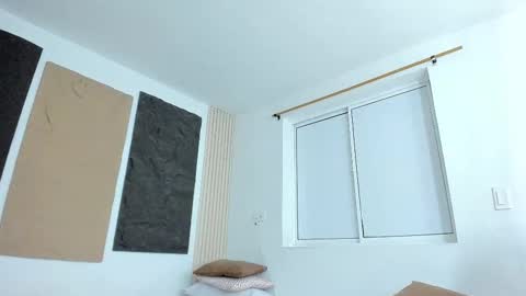 Snapshot of jheremy_wen chatting on 11.12.25 jheremy_wen online show from 11.12.25