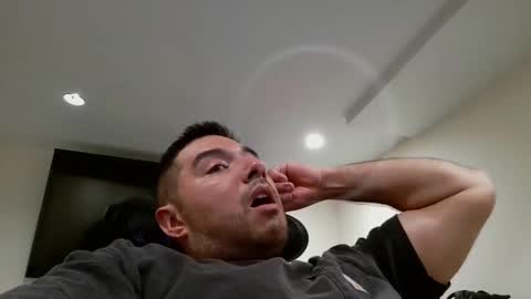 jhincorre1234 online show from 10.13.25