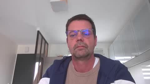 jhmec44000 online show from 04.01.26