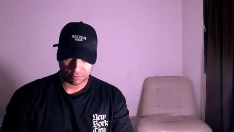 Snapshot of jho173027 chatting on 12.03.25 En moreno online show from 12.03.25