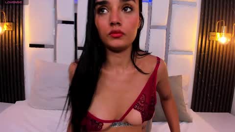 Snapshot of jhoanaduran_ chatting on 01.30.25 Jhoana online show from 01.30.25