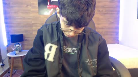 Snapshot of jhoellx chatting on 12.12.24 Jhoel online show from 12.12.24