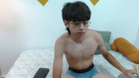 Snapshot of jhoellx chatting on 01.14.25 Jhoel online show from 01.14.25