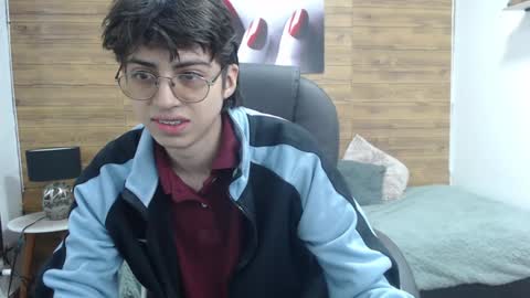 Snapshot of jhoellx chatting on 01.22.25 Jhoel online show from 01.22.25