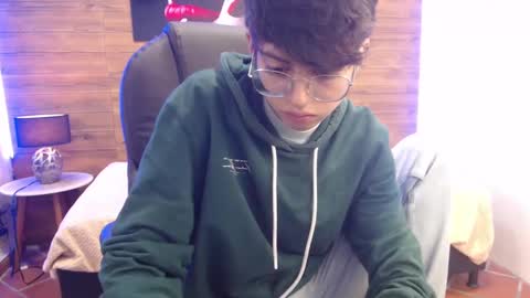 Snapshot of jhoellx chatting on 02.26.25 Jhoel online show from 02.26.25