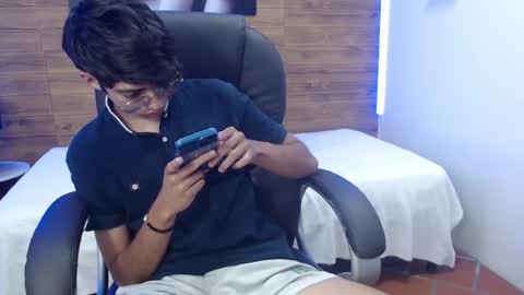Snapshot of jhoellx chatting on 02.27.25 Jhoel online show from 02.27.25