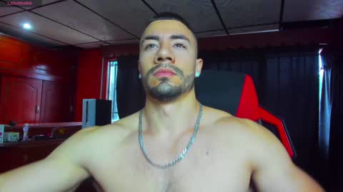 Jhojan Strong  online show from 12.01.24