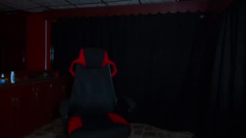 Jhojan Strong  online show from 01.02.25