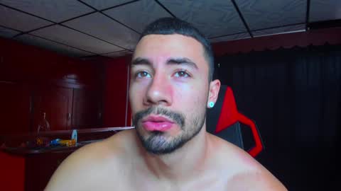 Jhojan Strong  online show from 01.03.25