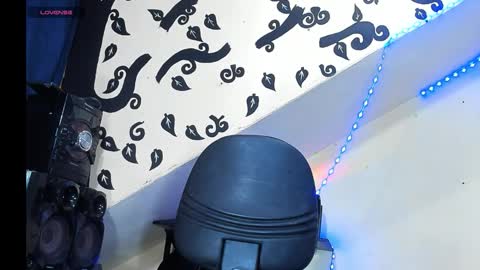 Snapshot of jhon_malo chatting on 02.21.26 jhon_malo online show from 02.21.26