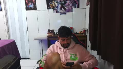 jhonaz23_latino online show from 04.29.26