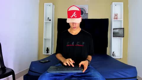 Snapshot of jhonn_rhyss chatting on 12.02.24 Jhon online show from 12.02.24