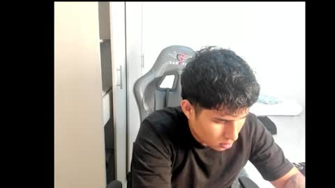 jhonny_dickm online show from 09.18.25