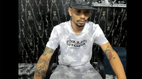 Snapshot of jhonson821 chatting on 11.24.25 jhonson821 online show from 11.24.25