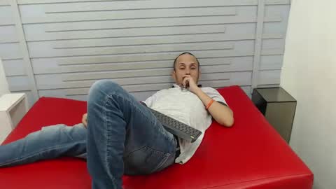 jhontorres018 online show from 02.27.25