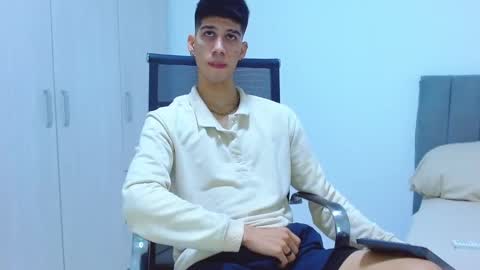 jhony_sex3 online show from 10.15.25