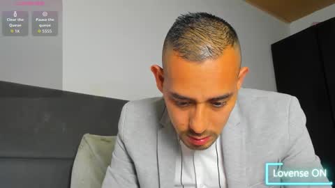 Snapshot of jhonyalzate chatting on 02.07.26 Jhony Alzate online show from 02.07.26