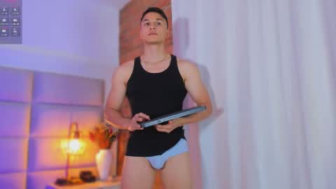 Jhosua Hunt online show from 10.21.25