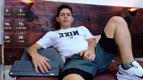 jhosuavega online show from 11.08.25