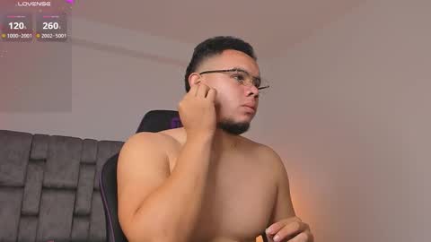 Snapshot of jhotta_foxx chatting on 02.16.26 Jhonatan80 online show from 02.16.26