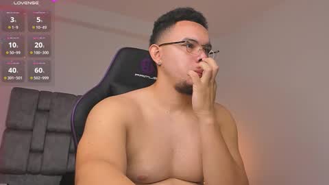 Snapshot of jhotta_foxx chatting on 02.23.26 Jhonatan80 online show from 02.23.26