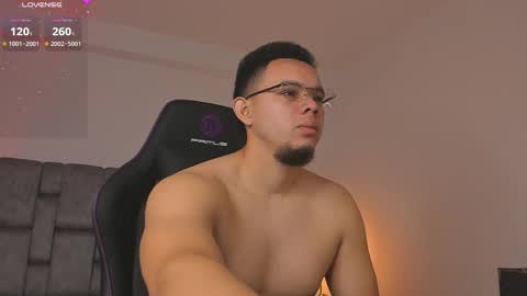 Snapshot of jhotta_foxx chatting on 03.02.26 Jhonatan80 online show from 03.02.26