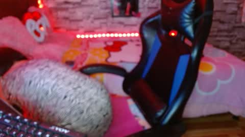 Jhulia online show from 02.07.26