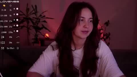 jia_lisaa online show from 10.09.25