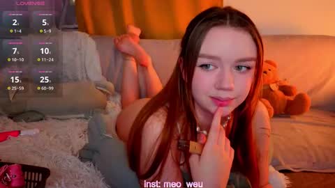 Snapshot of jiaalisaa chatting on 10.17.25 Lisa I would really appreciate it if you could help me achieve 88 thumbs up favorite patterns 38457588 online show from 10.17.25