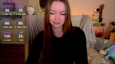 Snapshot of jiaalisaa chatting on 11.08.25 Lisa I would really appreciate it if you could help me achieve 88 thumbs up favorite patterns 38457588 online show from 11.08.25