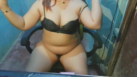 Xox jesiee online show from 04.04.26