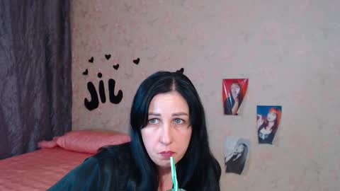 Jill online show from 11.08.25