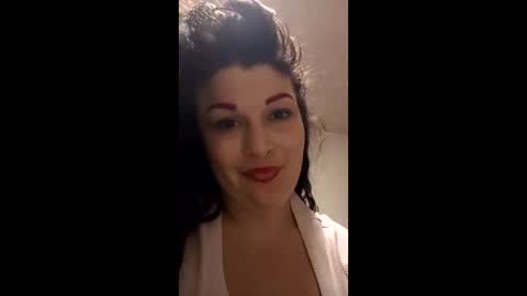 Snapshot of jillyjiggles chatting on 12.19.25 jillyjiggles online show from 12.19.25