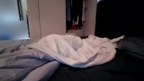 SluttyCple online show from 02.20.26