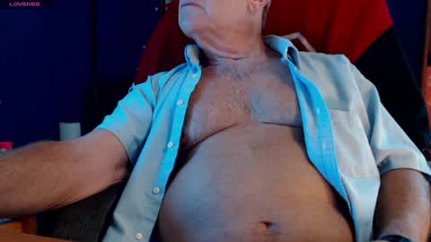 Snapshot of jimikb chatting on 12.02.24 Jim online show from 12.02.24