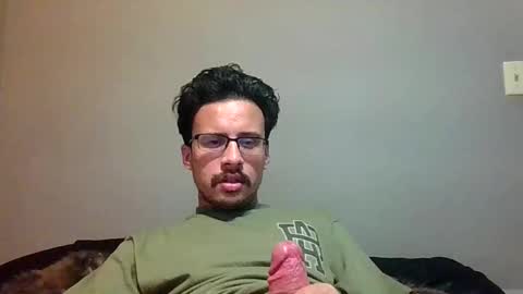 Snapshot of jimmac98 chatting on 01.03.25 james online show from 01.03.25