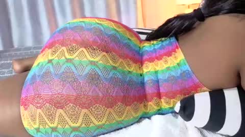 Snapshot of jinglefancypuff chatting on 06.26.26 jinglefancypuff online show from 06.26.26