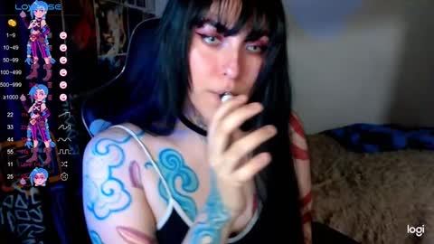 Snapshot of jinx_25 chatting on 12.12.24 Jinx online show from 12.12.24