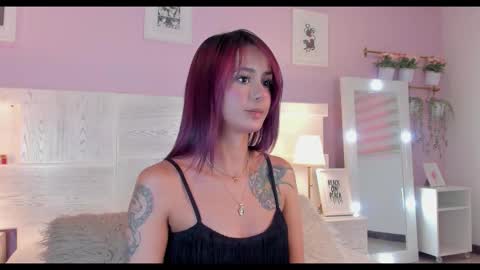 Snapshot of jinx_dh chatting on 09.14.25 Jinx online show from 09.14.25